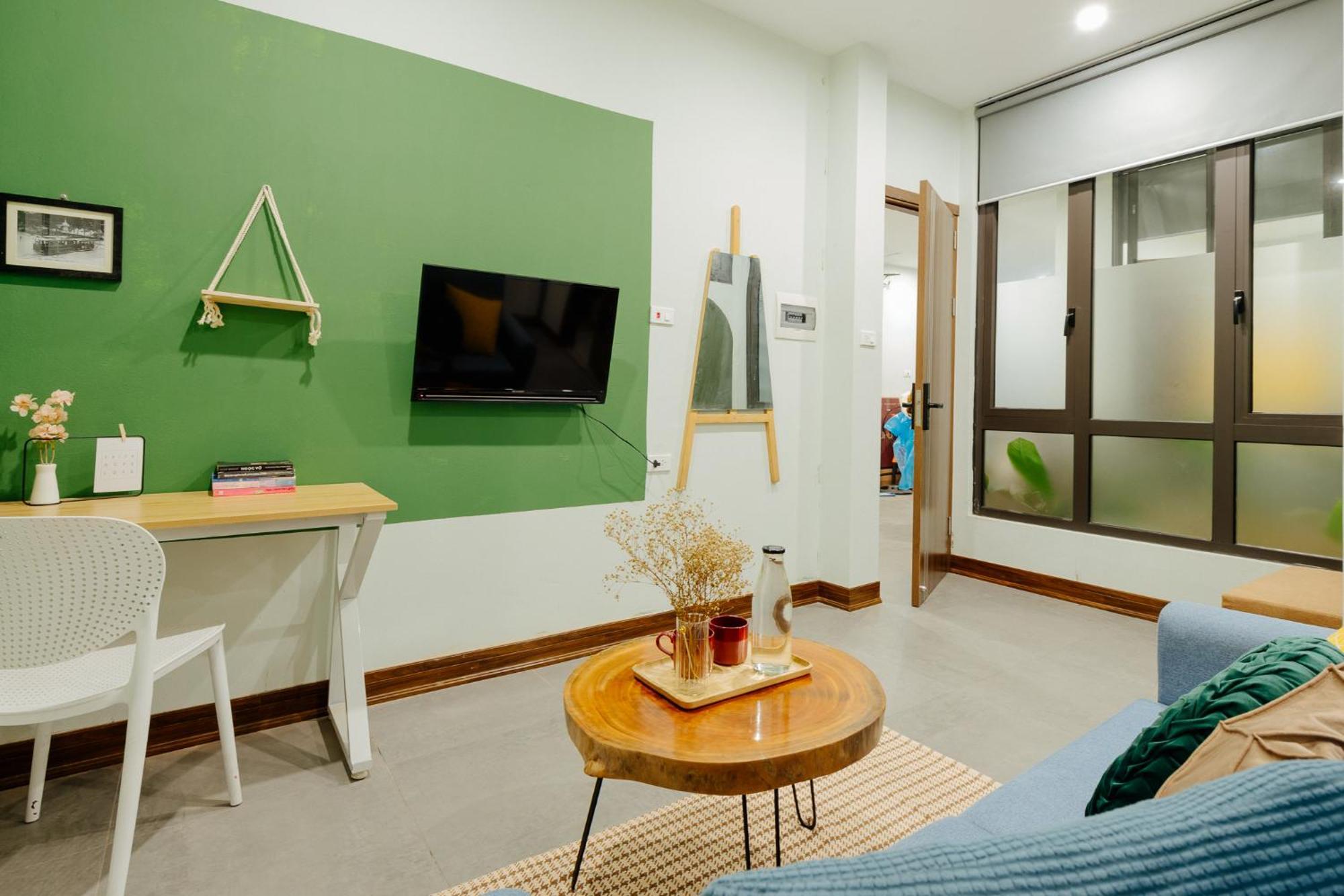 Khách sạn hẻo lánh Sazihome âu Cơ - Tây Hồ